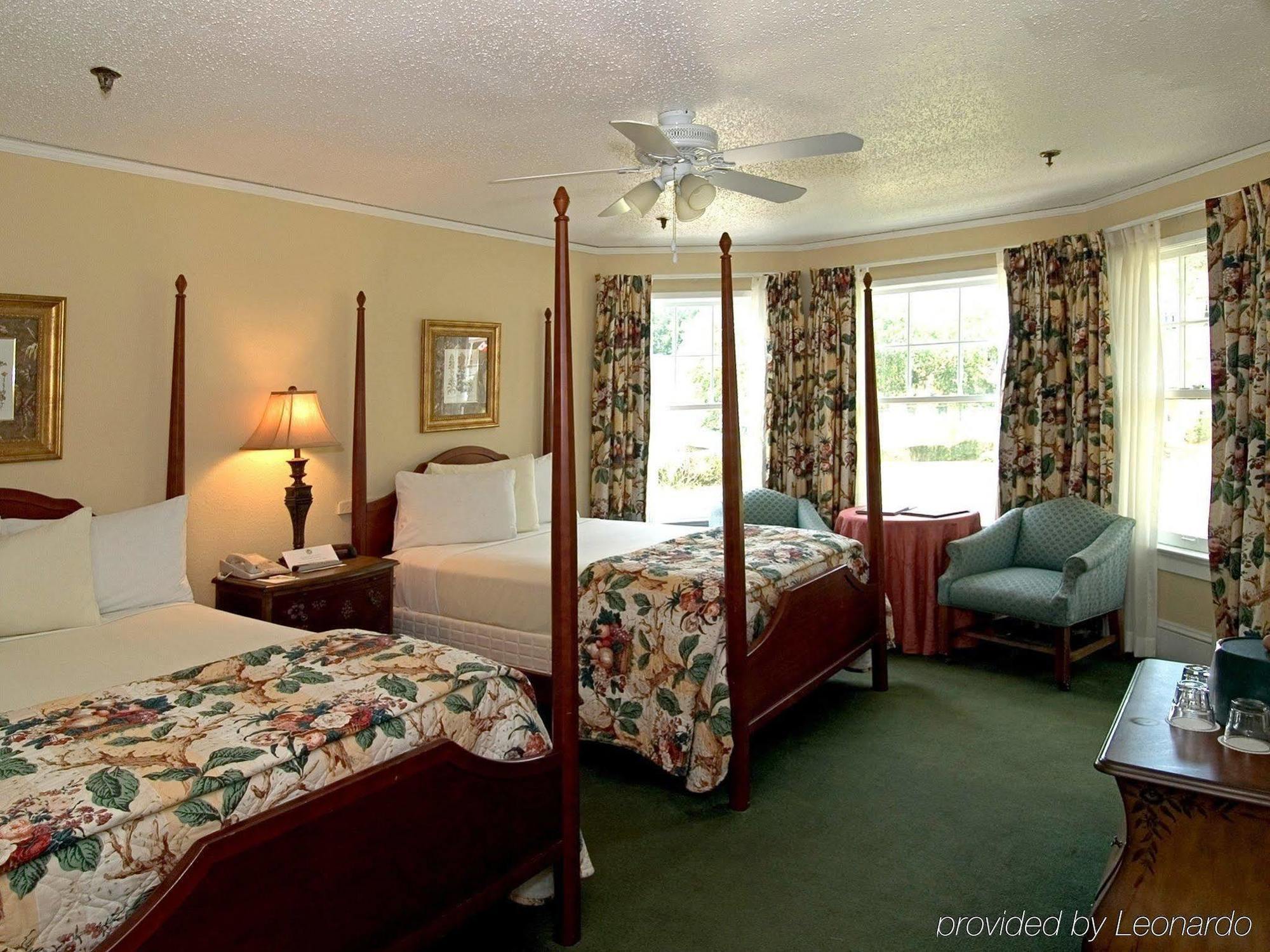 Lakeside Inn On Lake Dora Mount Dora Room photo