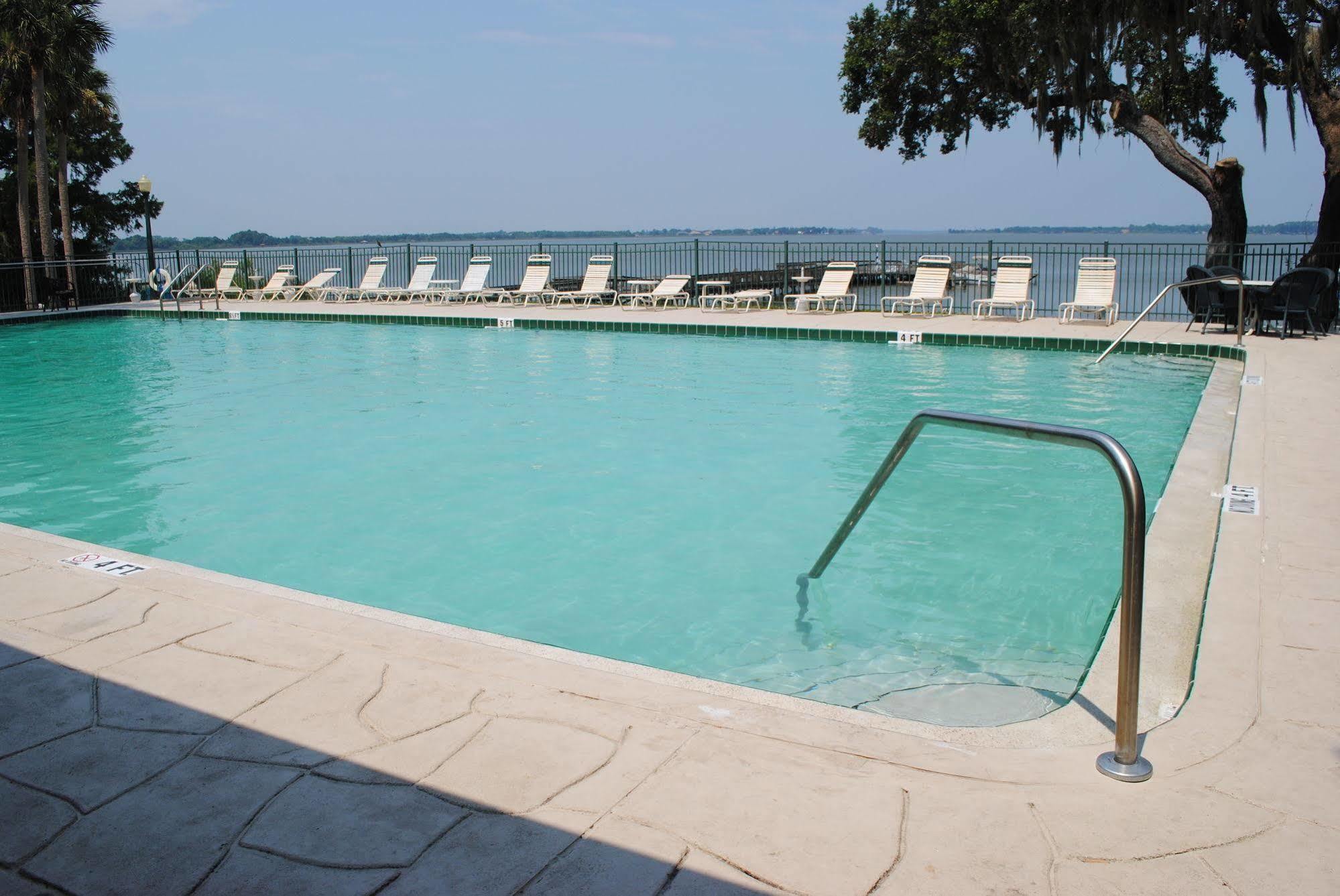 Lakeside Inn On Lake Dora Mount Dora Exterior photo